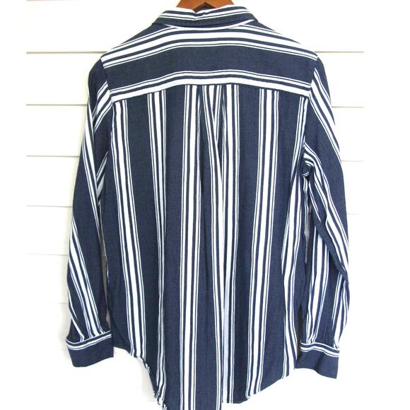 LIZ CLAIBORNE Nautical Striped Shirt - Picture 3 of 4